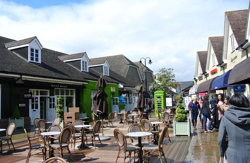 Bicester village, London
