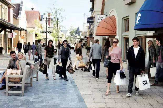 Las Rozas Village outlet shopping